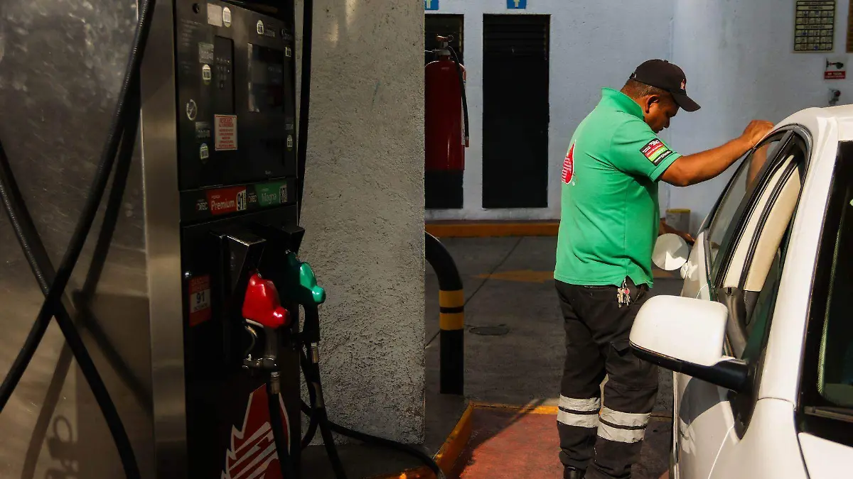 1012670_Gasolina a 23 pesos este fin de año_web